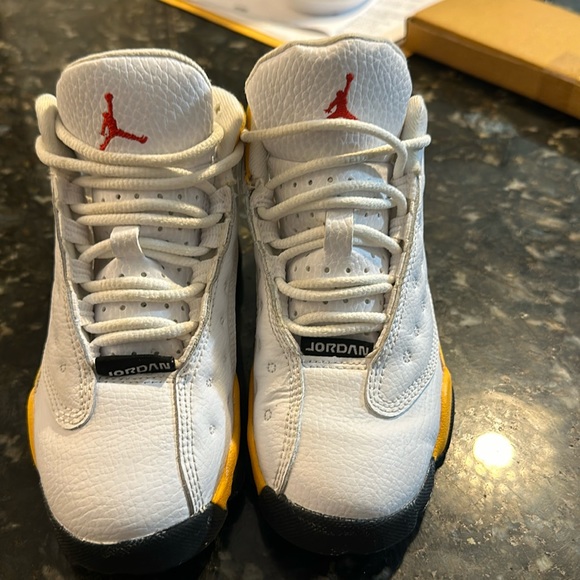 Boys Jordan retro 13 wheat - Picture 2 of 5